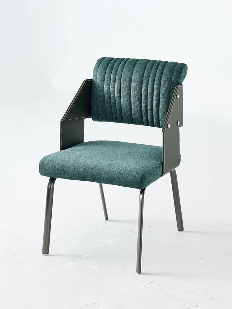 Italijos minimalistinio dizaineris balno oda valgomojo kėdė šviesos prabangos didelės prasmės medvilnės skalbiniai šiuolaikinio laisvalaikio kėdė Nerūdijančio stee