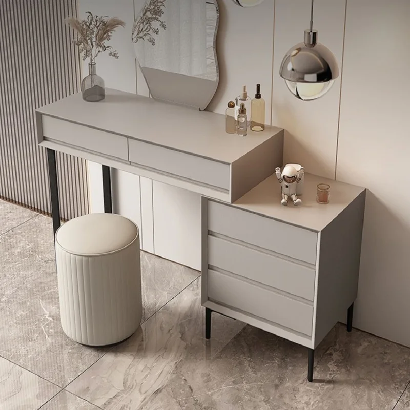 Medžio masyvo tualetinis staliukas integruotas minimalistinis dizaineris makiažas lentelė mažas staliukas šviesos prabanga