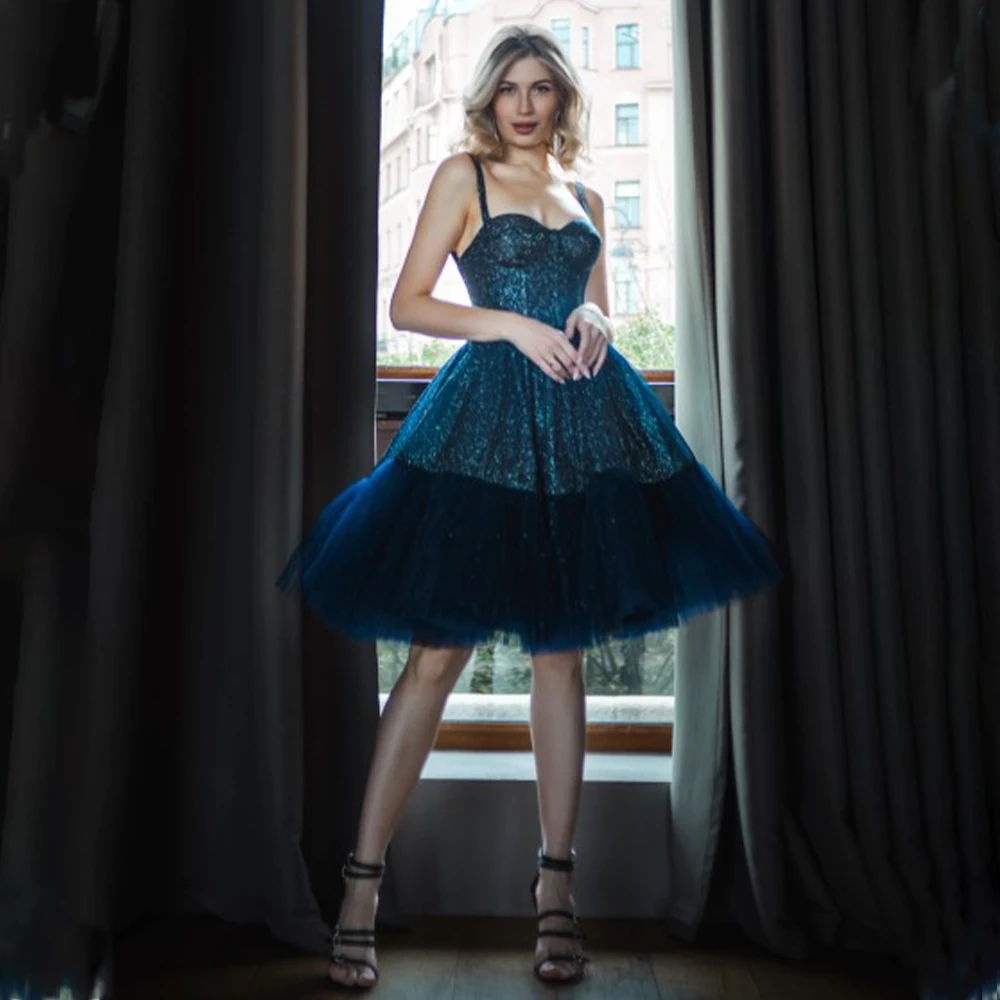 Šiuolaikinės Ice Blue Spagečiai Dirželiai Nuostabiu Blizgučiais Kelio Lenth Prom Dresses Užsakymą Oficialią Šalies Growm Homcoming Mergina Dėvėti